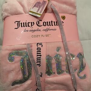 Juicy Couture Pink Sleepwear Set